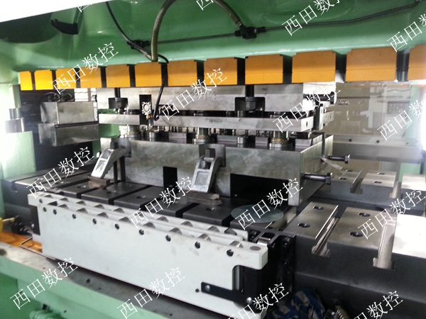 JQD/JQE/Jqzf折疊式前導軌、滾柱式前導軌、移模臂